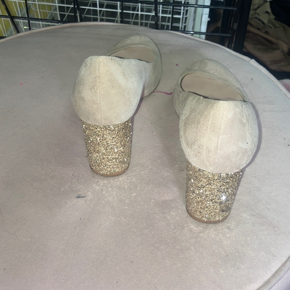 Kate spade 7 1/2 Beige Suede Glitter Block Heel Pumps - Picture 2 of 6